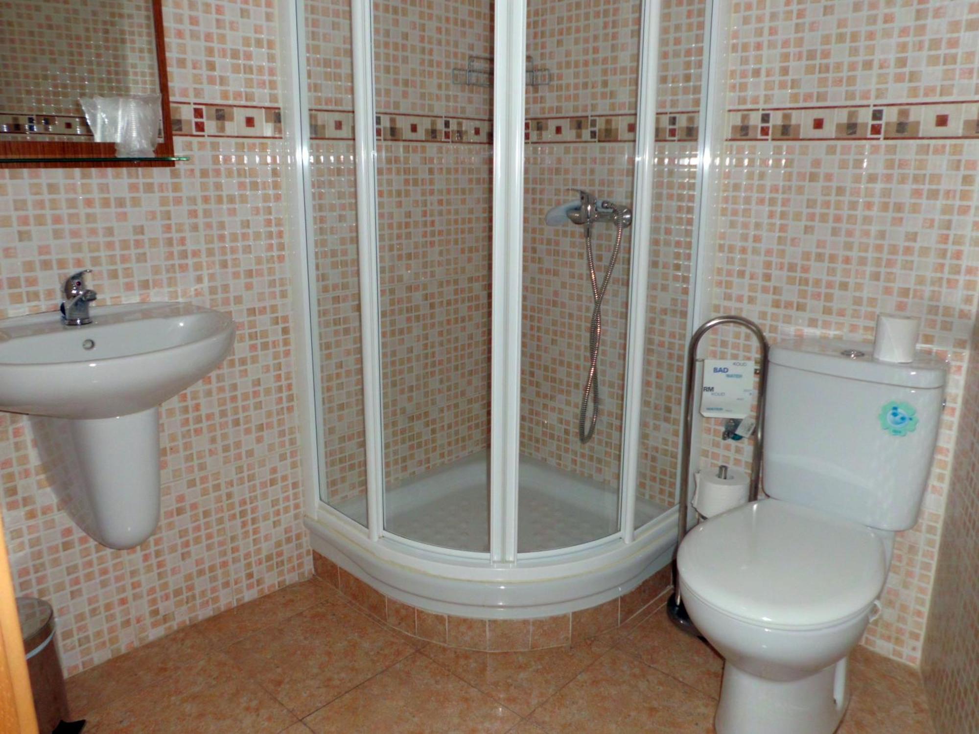 Guest house Abastos 2*
