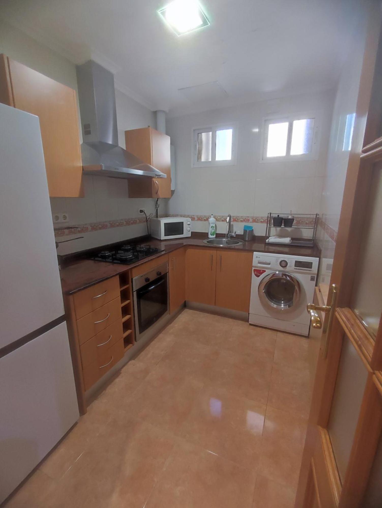 Planta Baja Bien Comunicada Cerca De La Playa Apartment