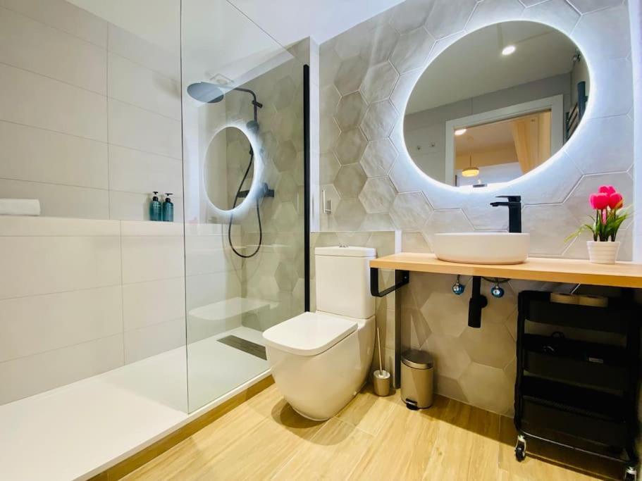 Relaxing Beachside Cabanyal Loft *