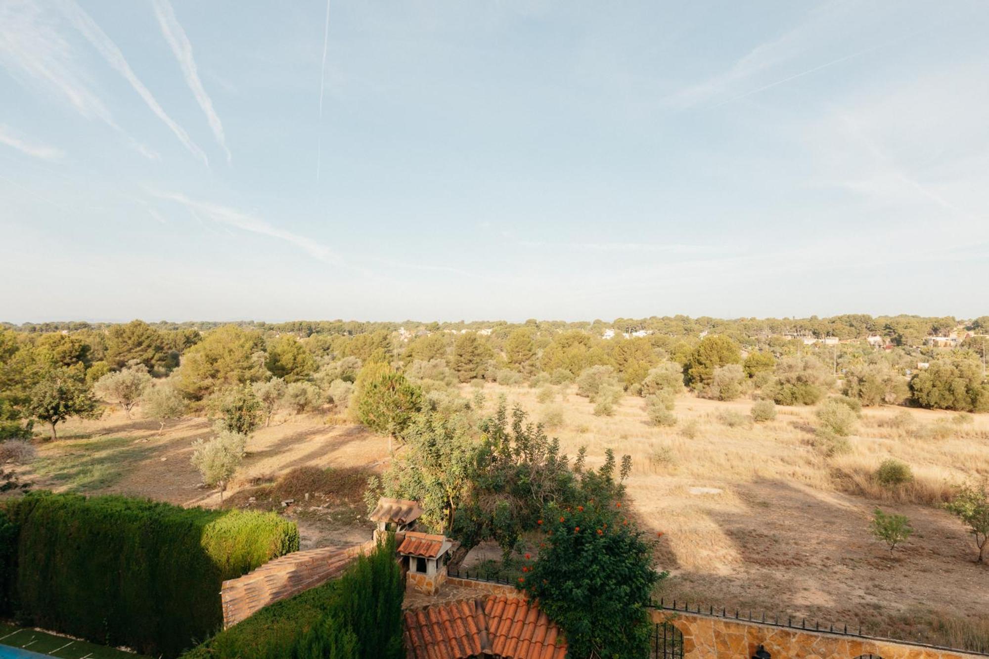 Chalet, Rodeada De Naturaleza Piscina A Doce Klm De Y 7 Del Aeropuerto *