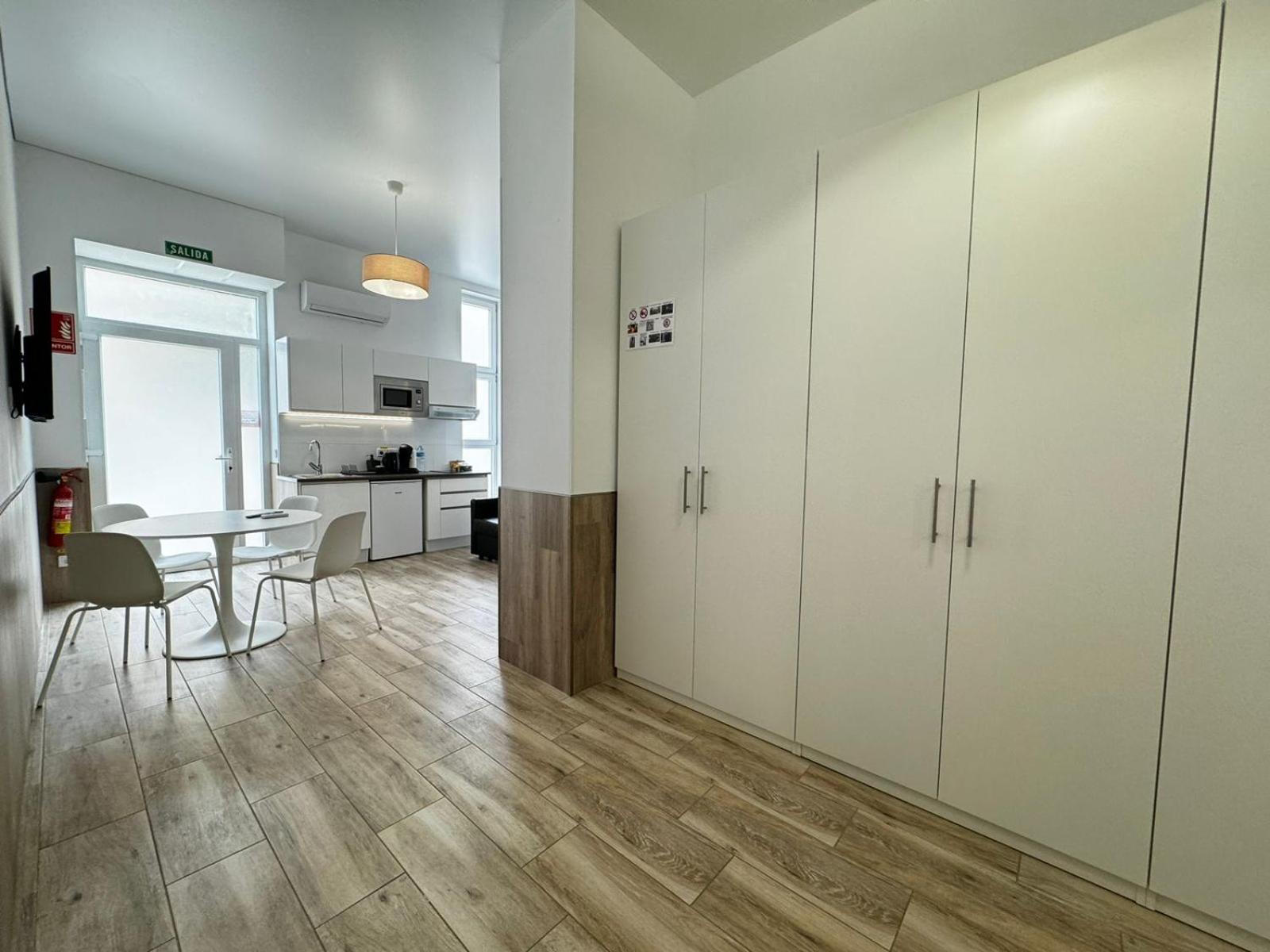 Moderno Apartamento Del Arquitecto * Valencia