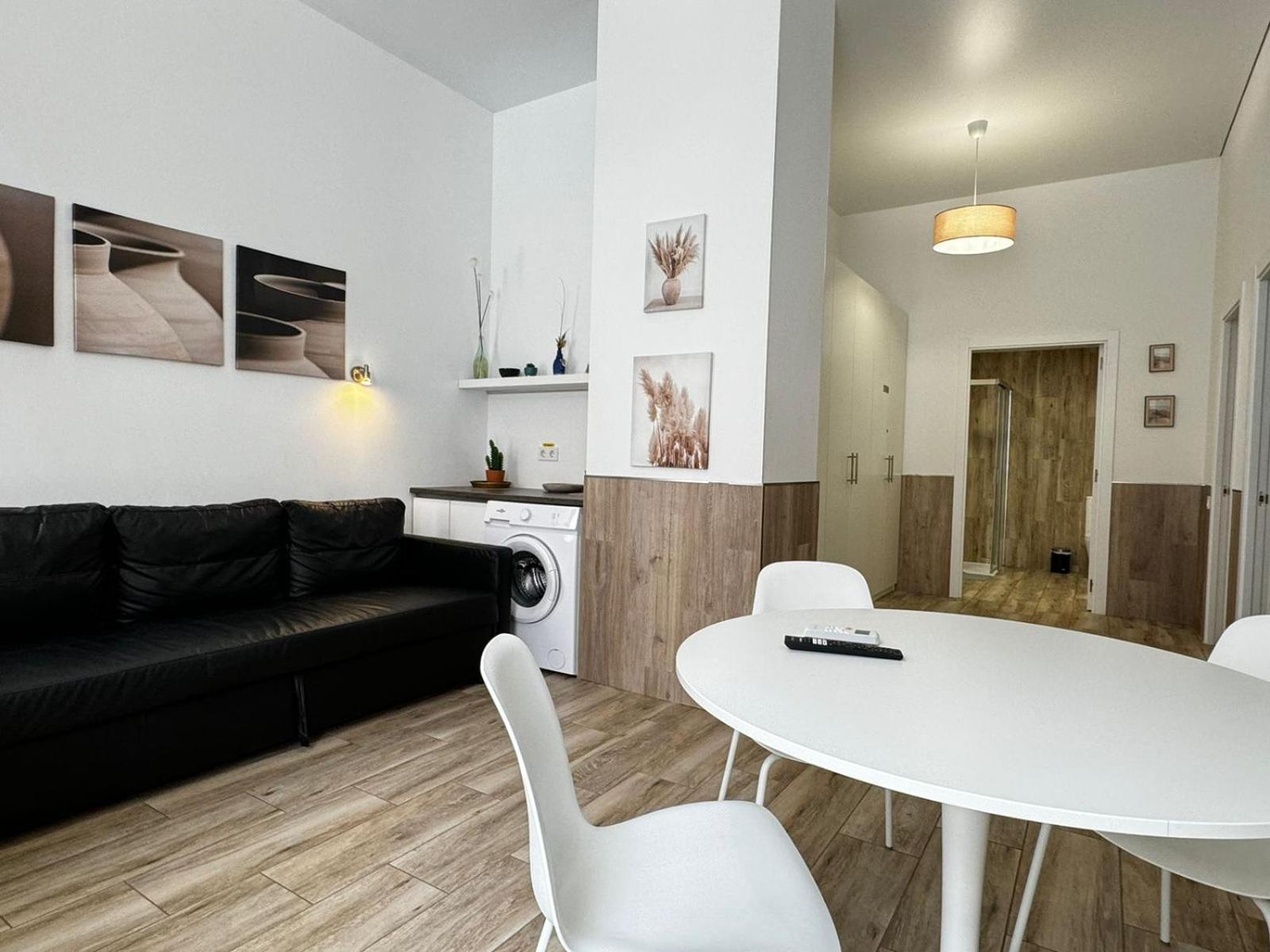 Moderno Apartamento Del Arquitecto Valencia
