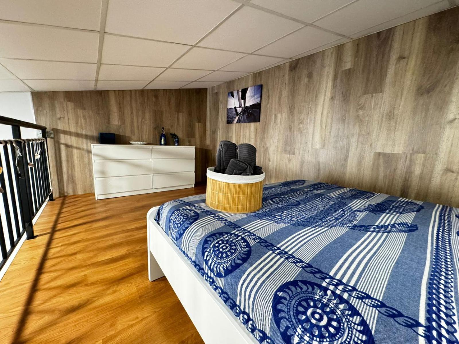 Moderno Apartamento Del Arquitecto * Valencia