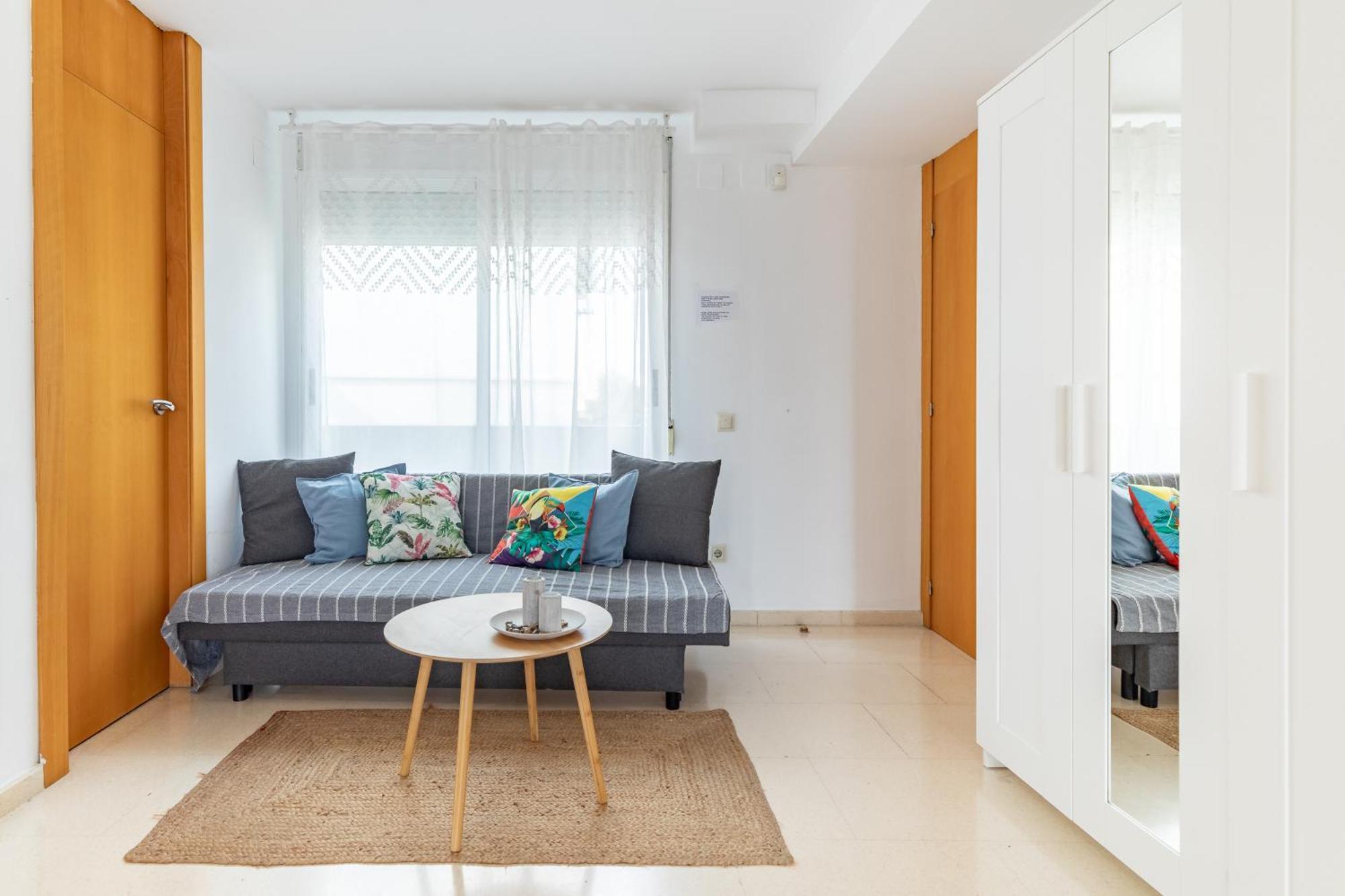 Apartamento Penthouse Duplex In A 4 Floors Spanish House -8 Min To Center By Metro *