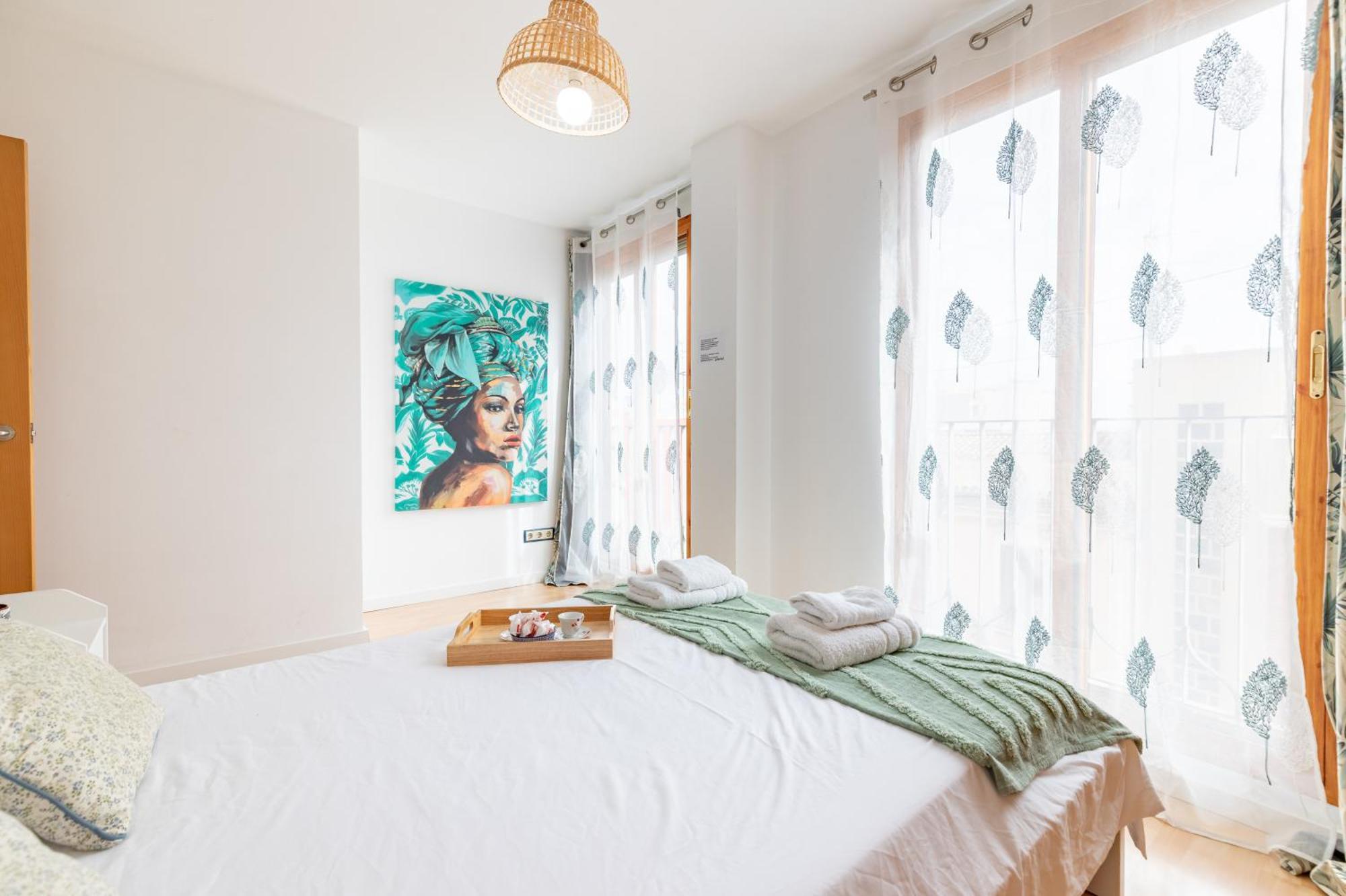 Apartamento Penthouse Duplex In A 4 Floors Spanish House -8 Min To Center By Metro *