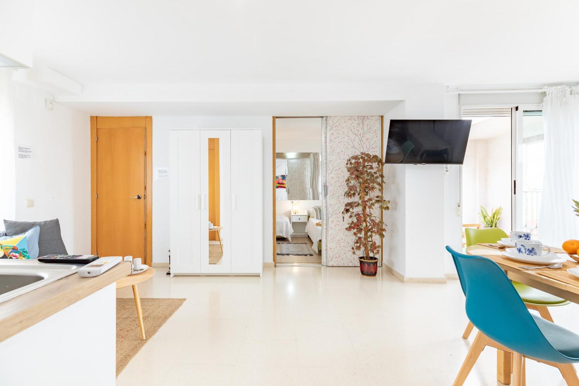 Penthouse Duplex In A 4 Floors Spanish House -8 Min To Center By Metro Apartamento Valencia