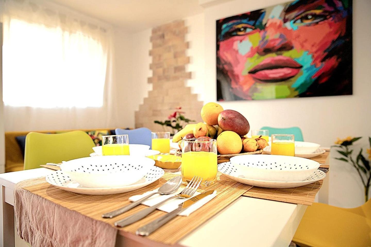 Penthouse Duplex In A 4 Floors Spanish House -8 Min To Center By Metro Apartamento Valencia