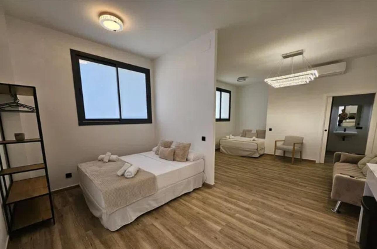 Avakian Centro Valencia