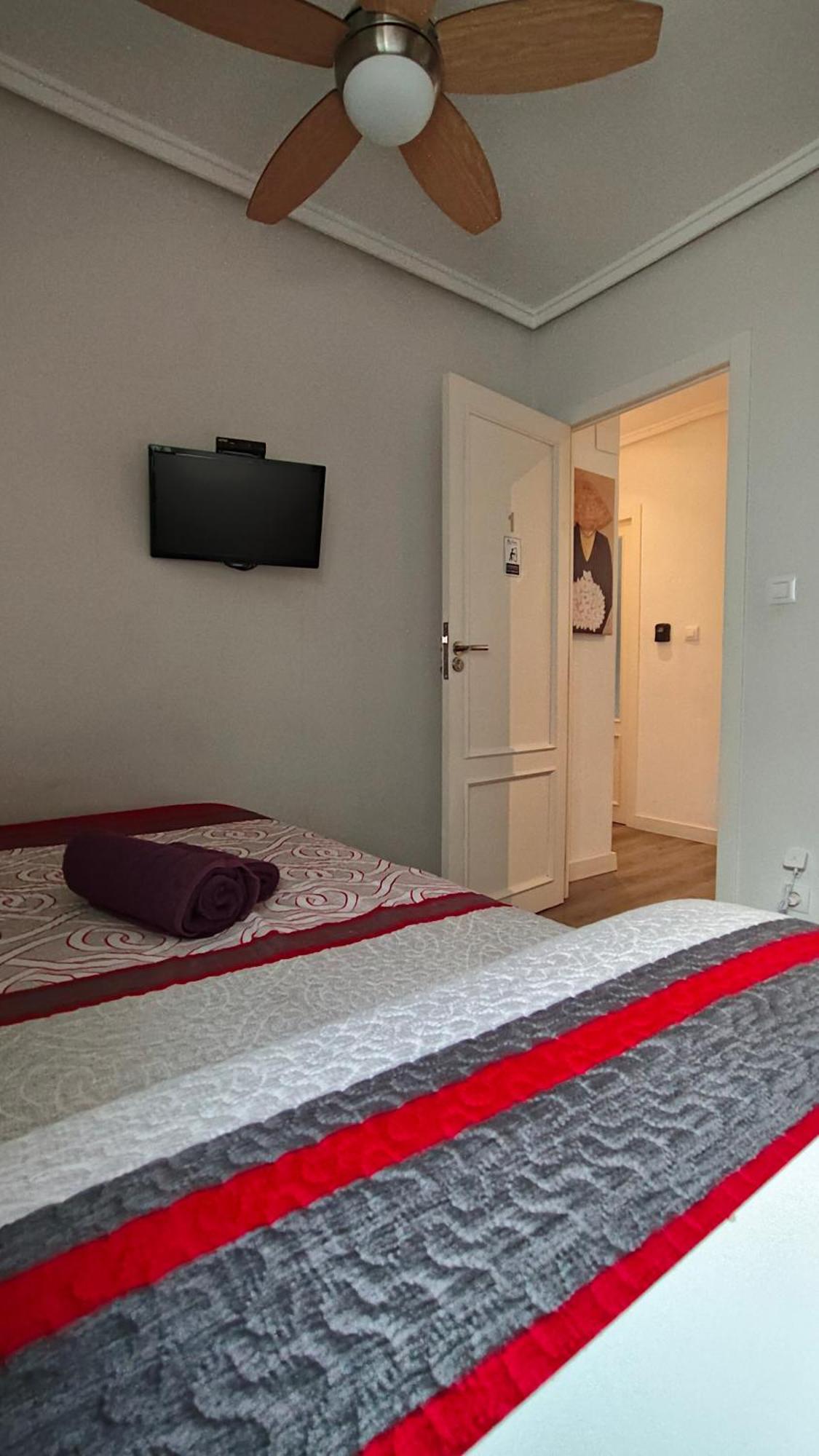 Homestay Paul's - No Turistico Valencia