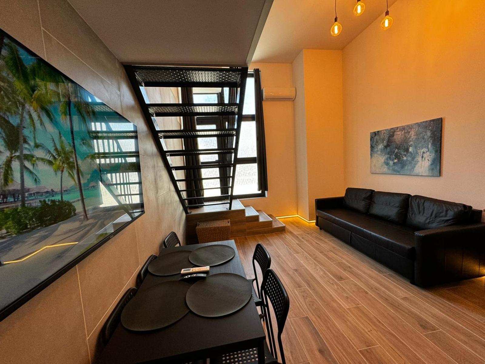 Melia Y Fuster 23c Apartahotel