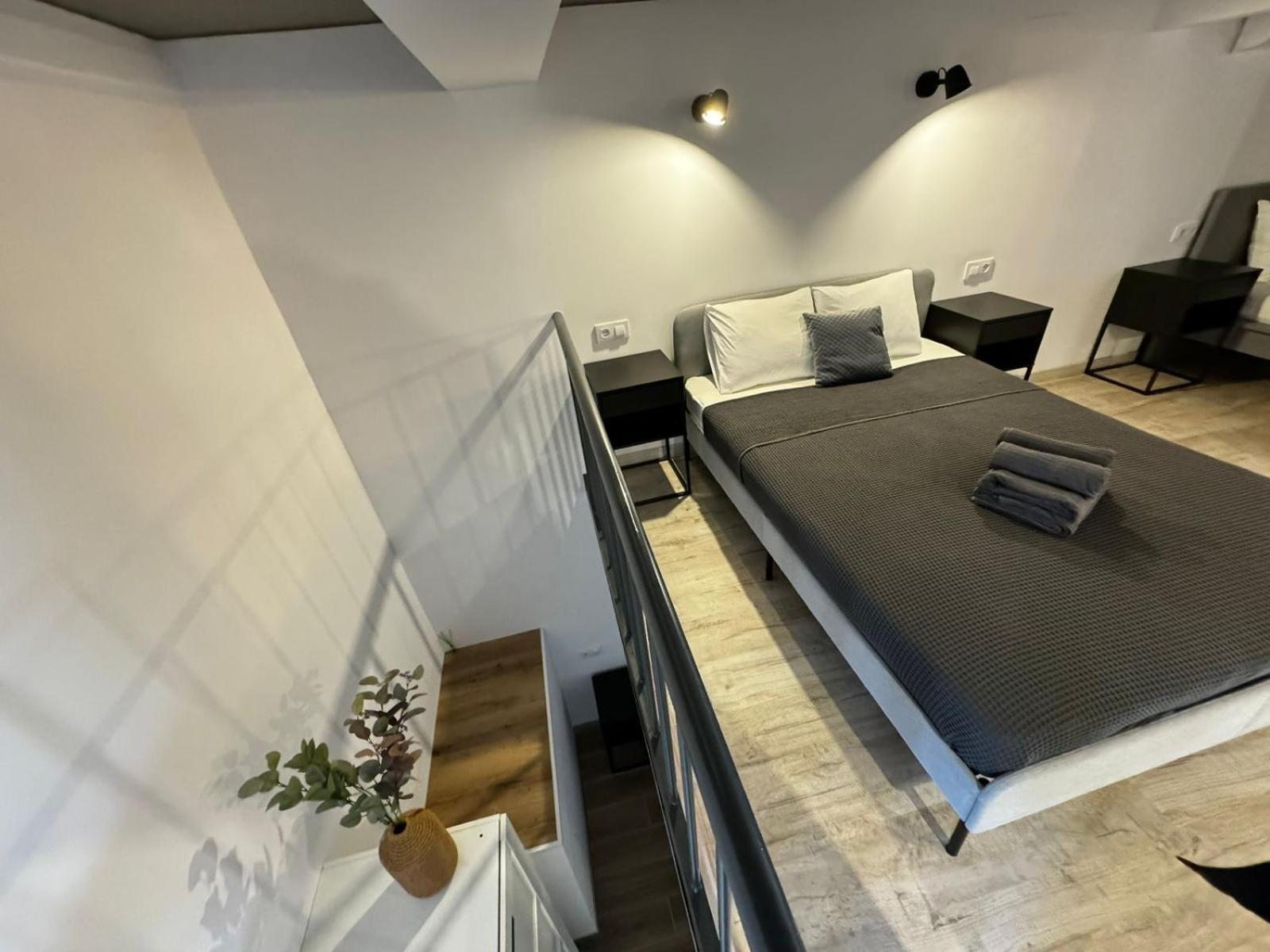Apartahotel Melia Y Fuster 23c Valencia