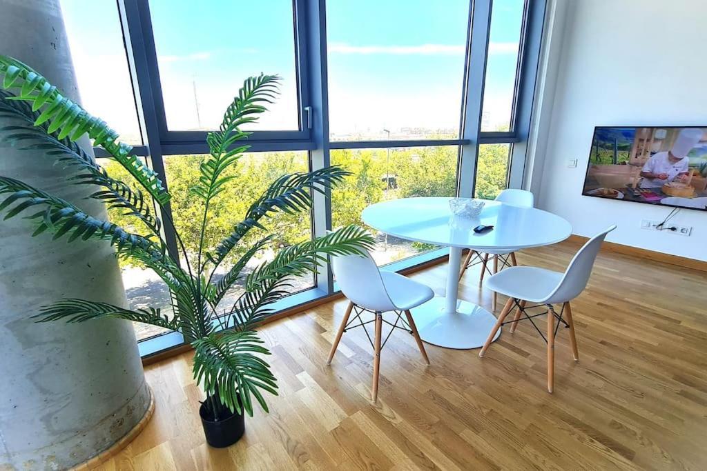 Apartment Luxury E-arenas 117 With Terrace In Edificio Arenas Valencia