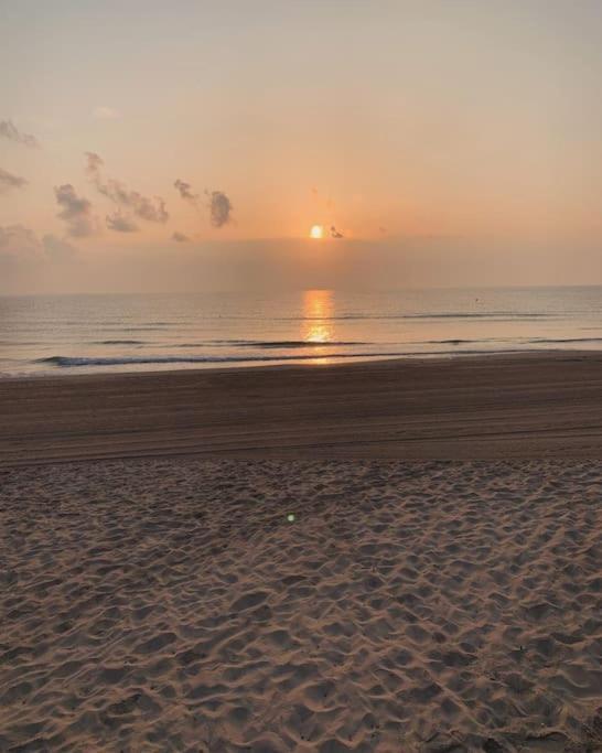 Frente Al Mar *