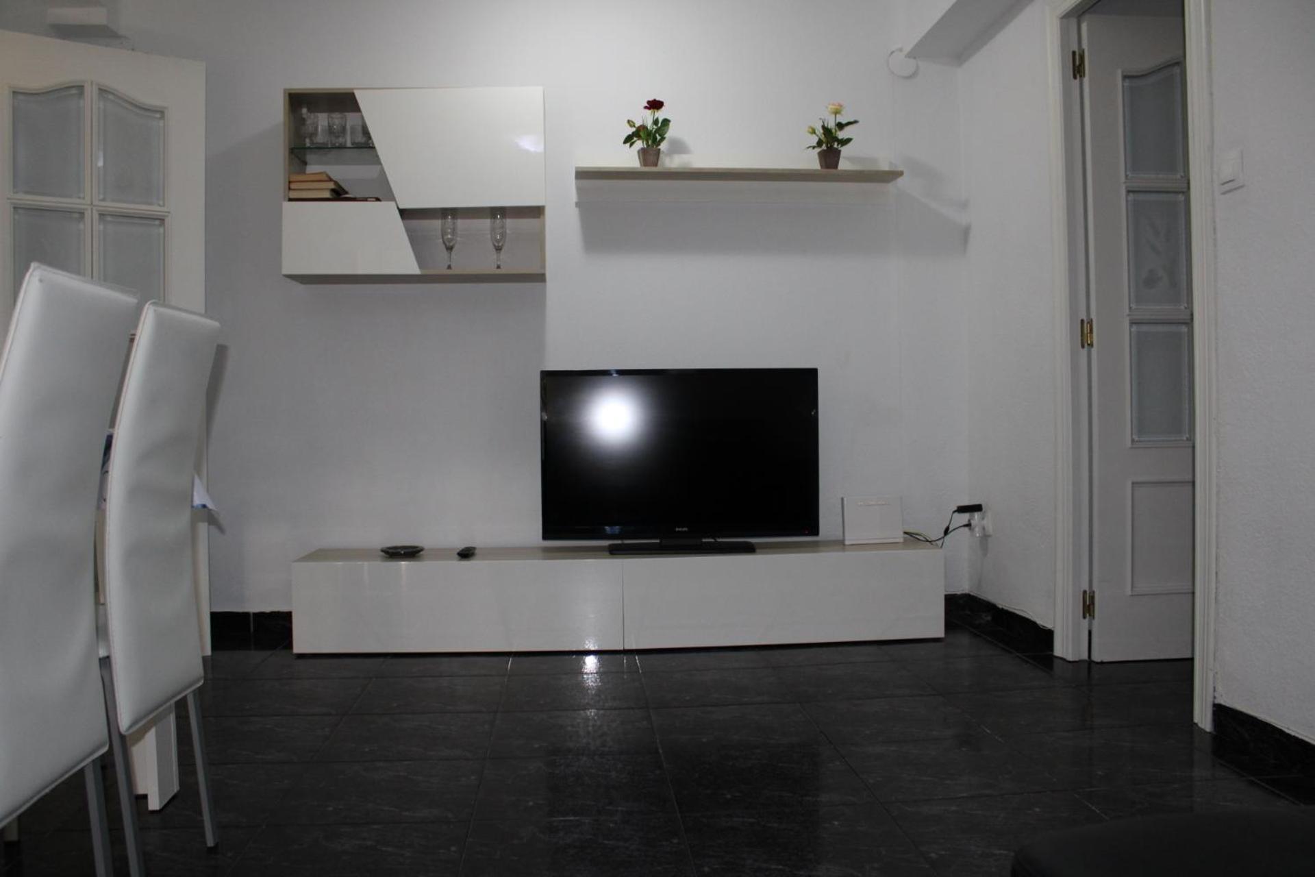 Apartment Maria Montessori, Pedagoga