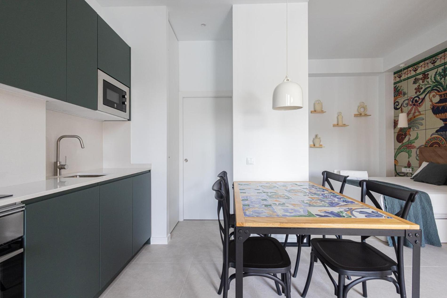 Florit Flats - Traditional Valencia Ceramic Apartments, Bicycles For You! Apartamento