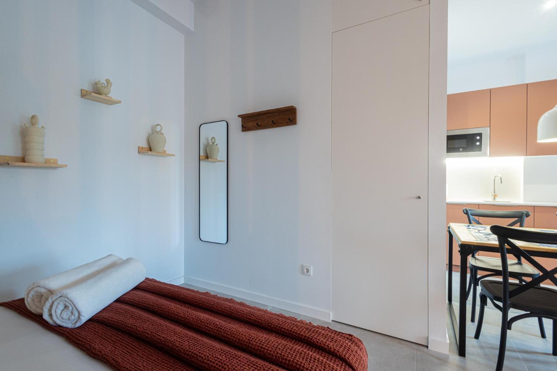 Florit Flats - Traditional Valencia Ceramic Apartments, Bicycles For You! Apartamento *