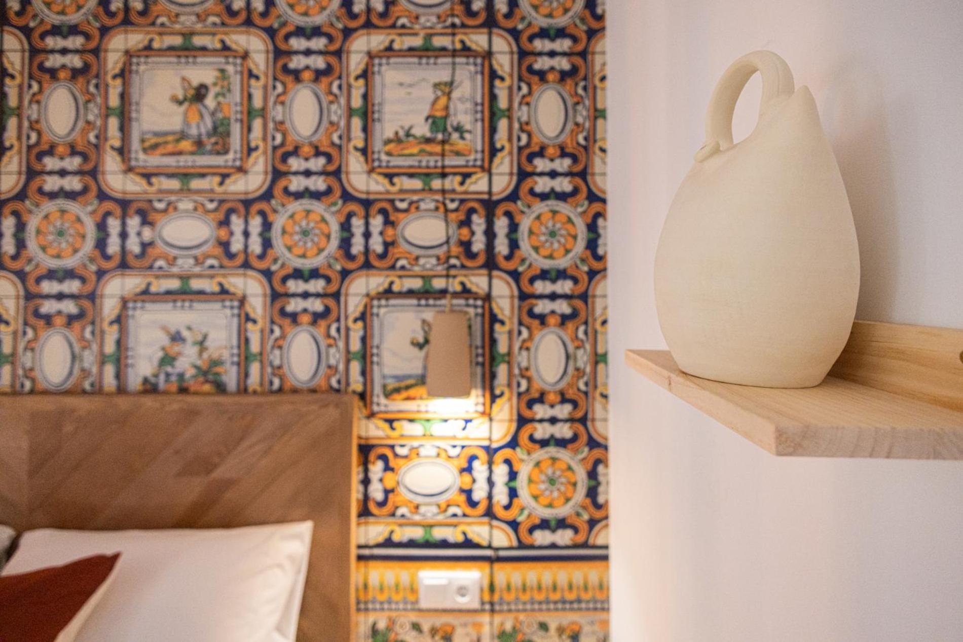 Apartamento Florit Flats - Traditional Valencia Ceramic Apartments, Bicycles For You! Valencia