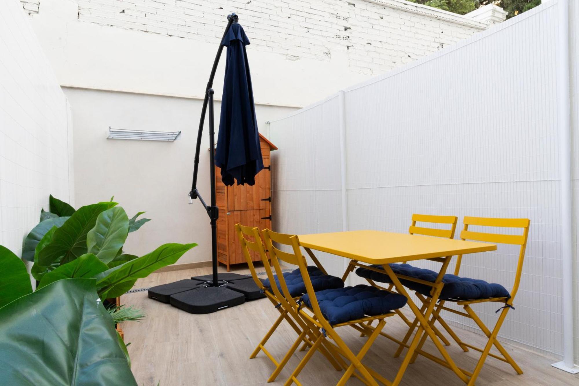 Apartment Color & Design Next To Russafa Soho *
