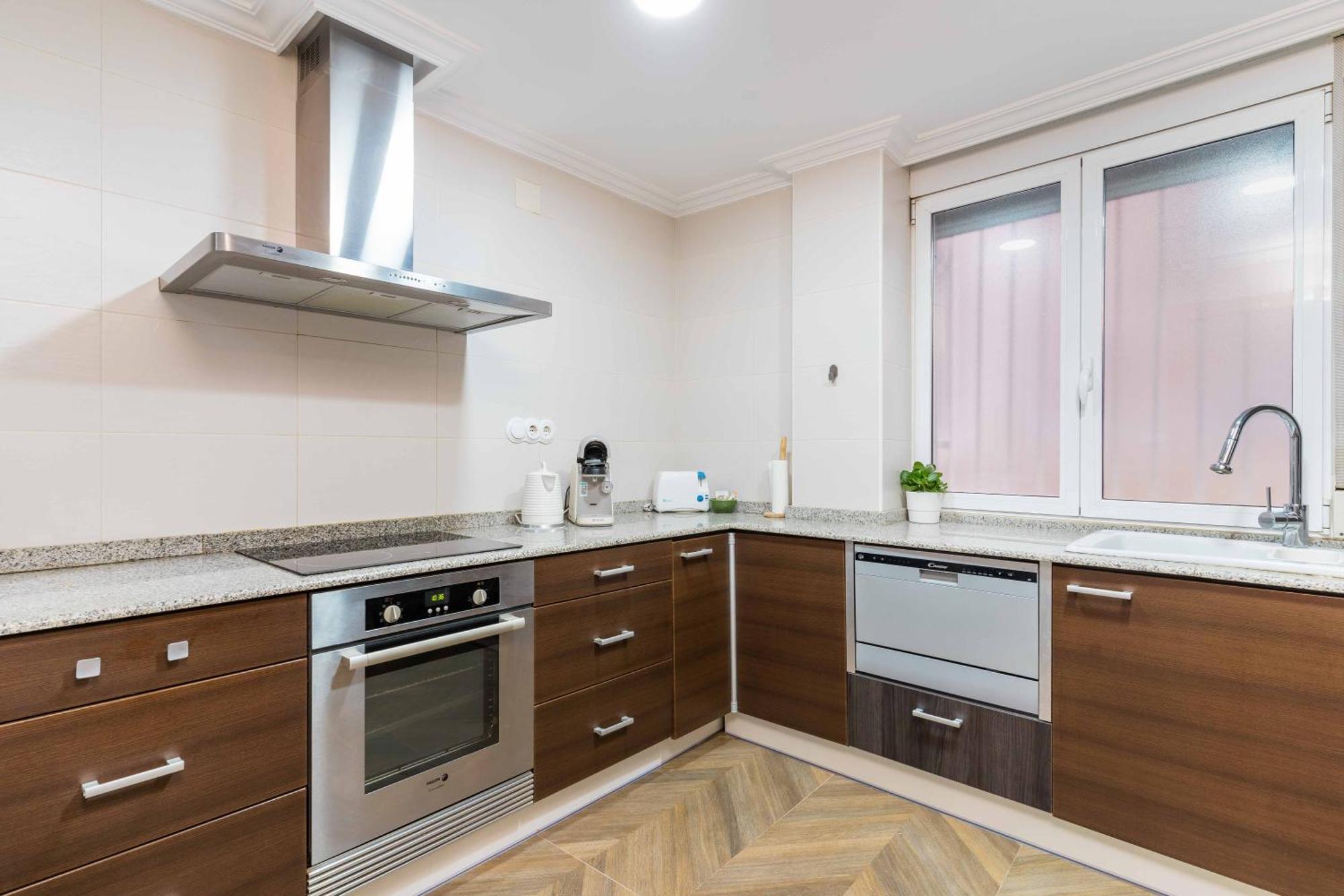 Balmes Flat Market * Valencia