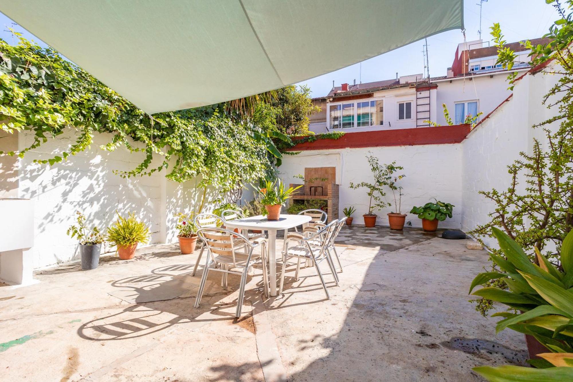 Vintage Con Wifi Y Terraza Privada Apartamento *