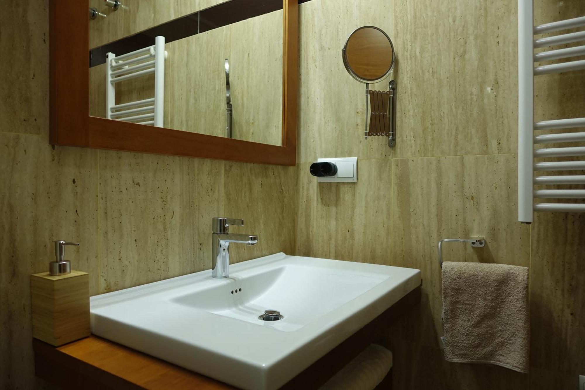 Homestay Rooms-shared Flat *