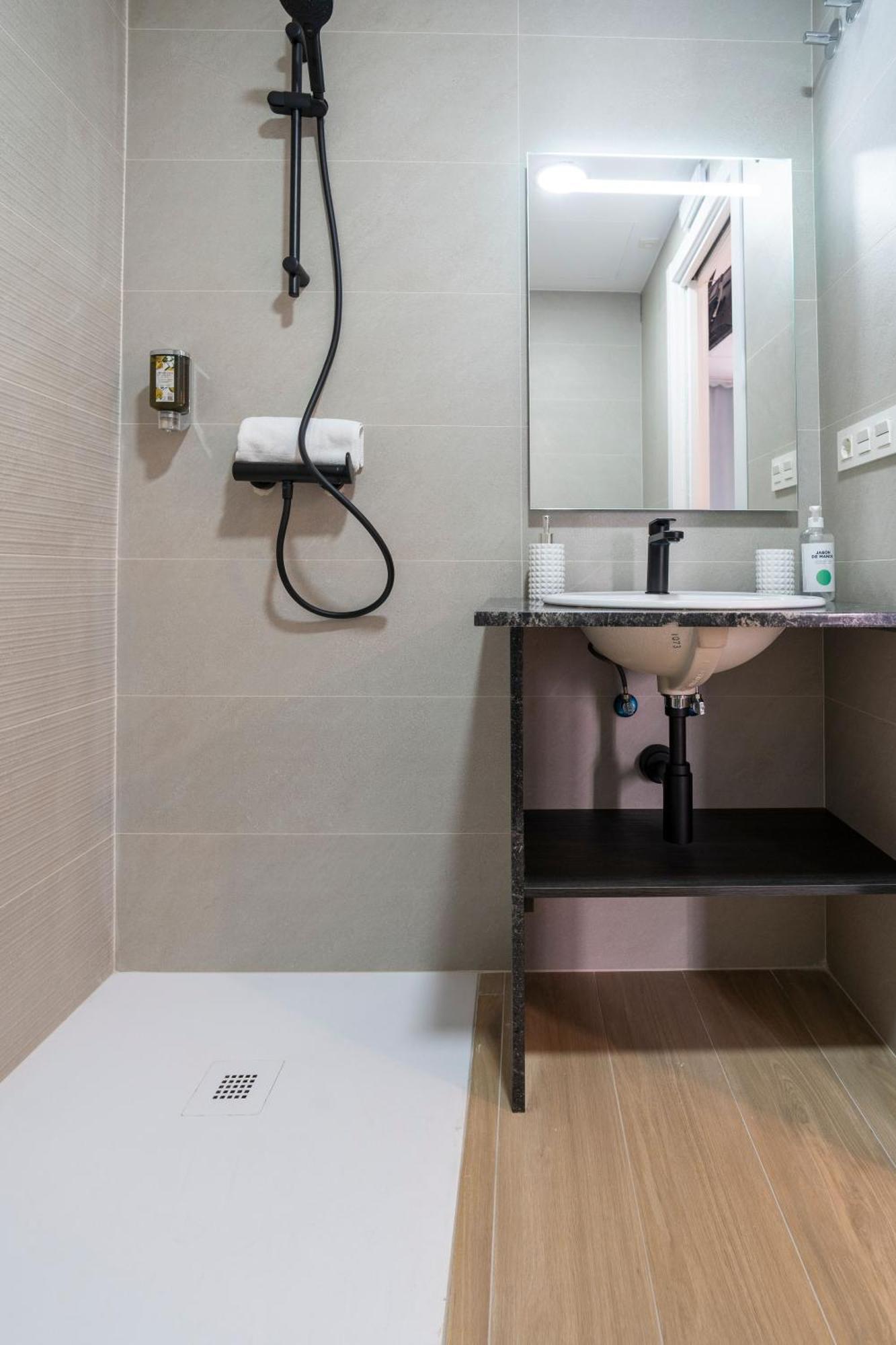 Apartamento Vlc Host - Ausias March Valencia