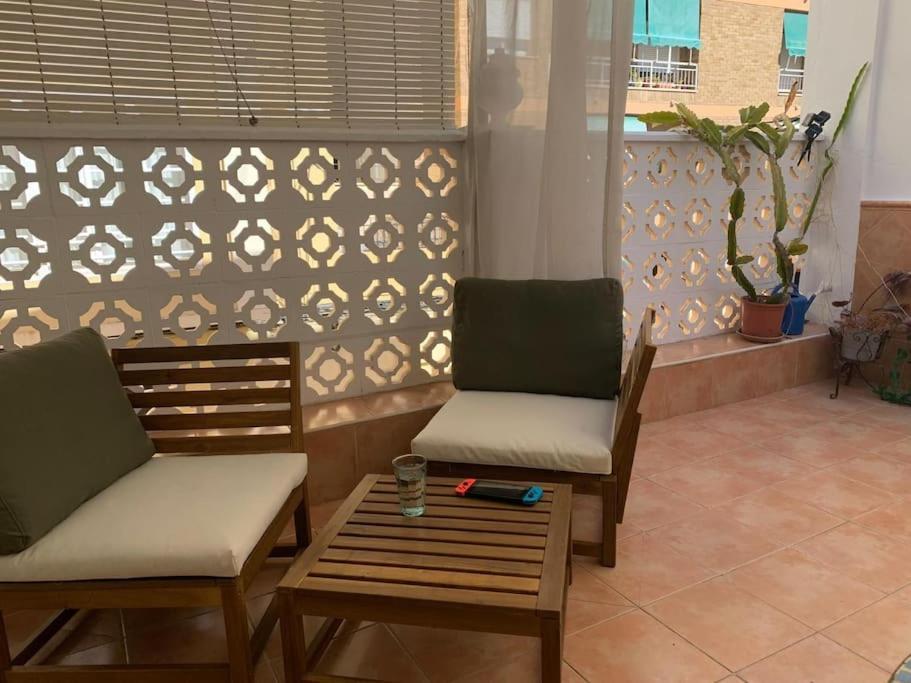 Location Center Has An Independent Courtyard Apartamento