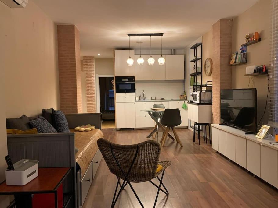 Apartamento Location Center Has An Independent Courtyard