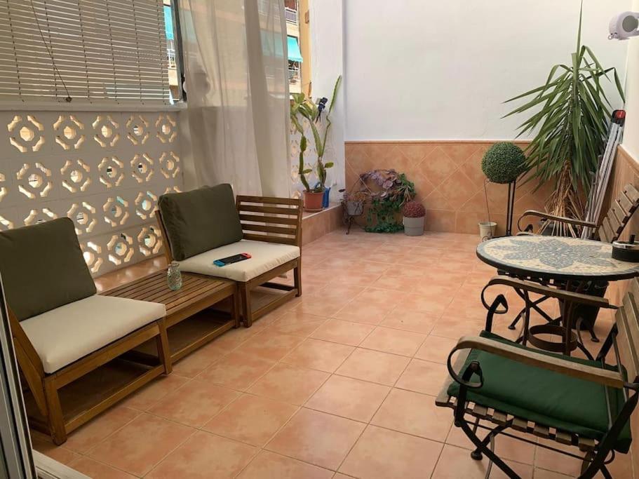 Location Center Has An Independent Courtyard Valencia