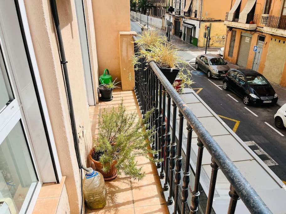 Location Center Has An Independent Courtyard Apartamento