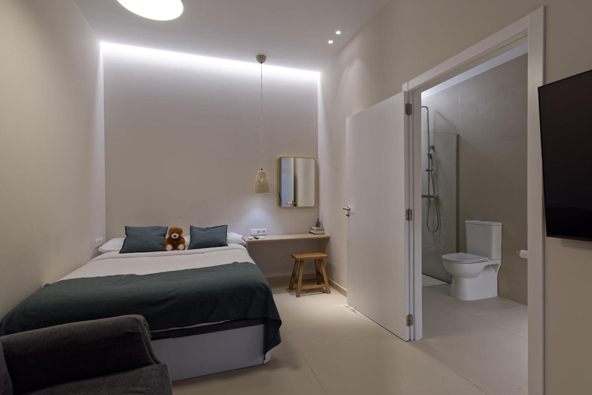 Apartment Osito Hub - Esteban Ballester *