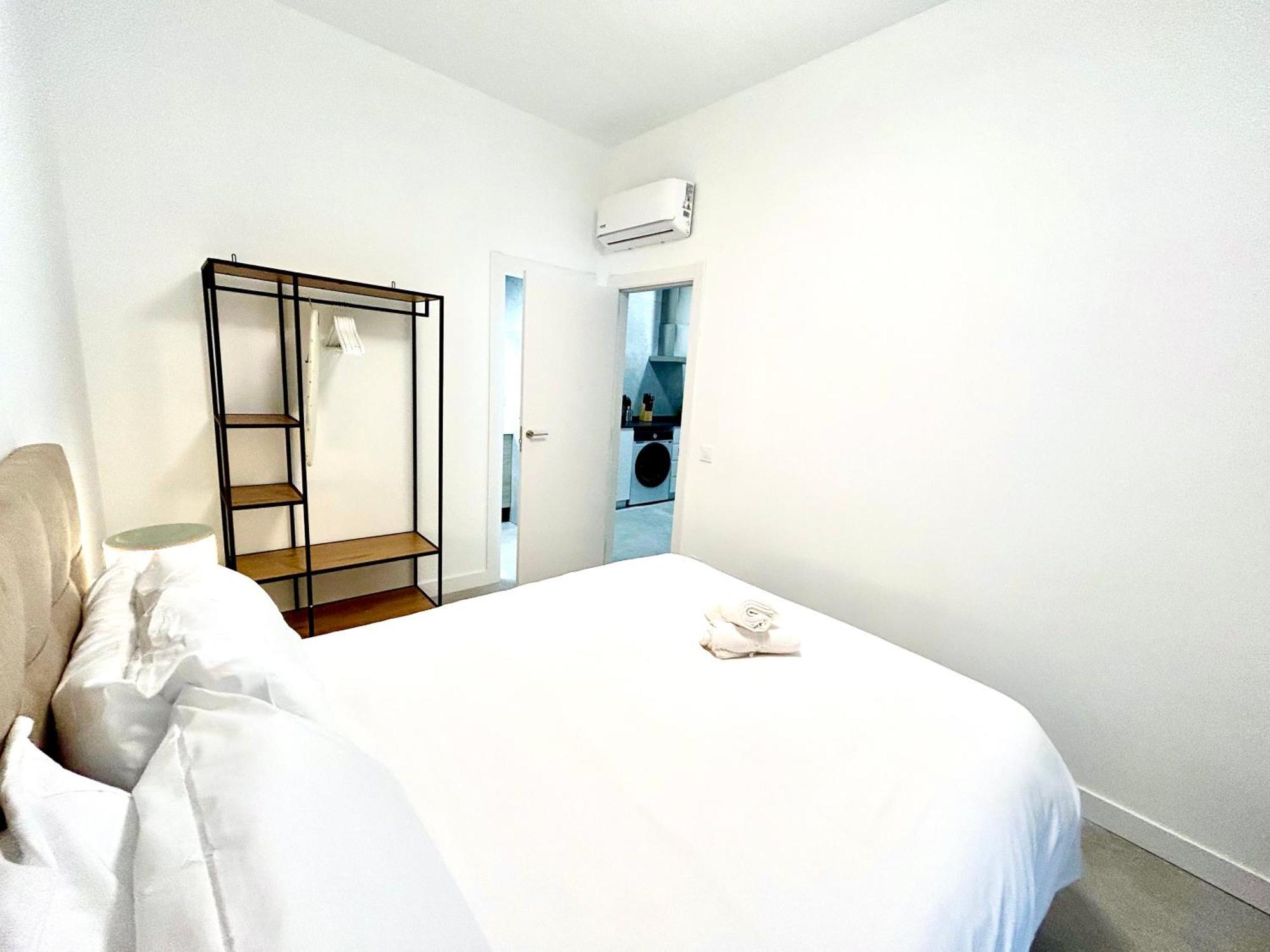 Apartamento Convenient, Charming 15 Mins From Center Valencia