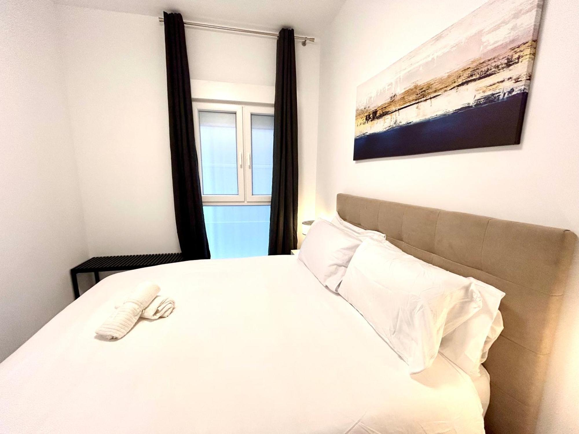 Convenient, Charming 15 Mins From Center Apartamento