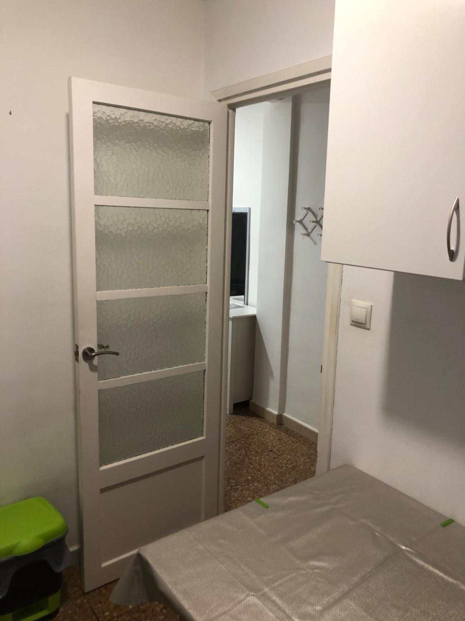 Alojamiento Puerto De Dos Dormitorios, Cocina Y Bano Homestay *
