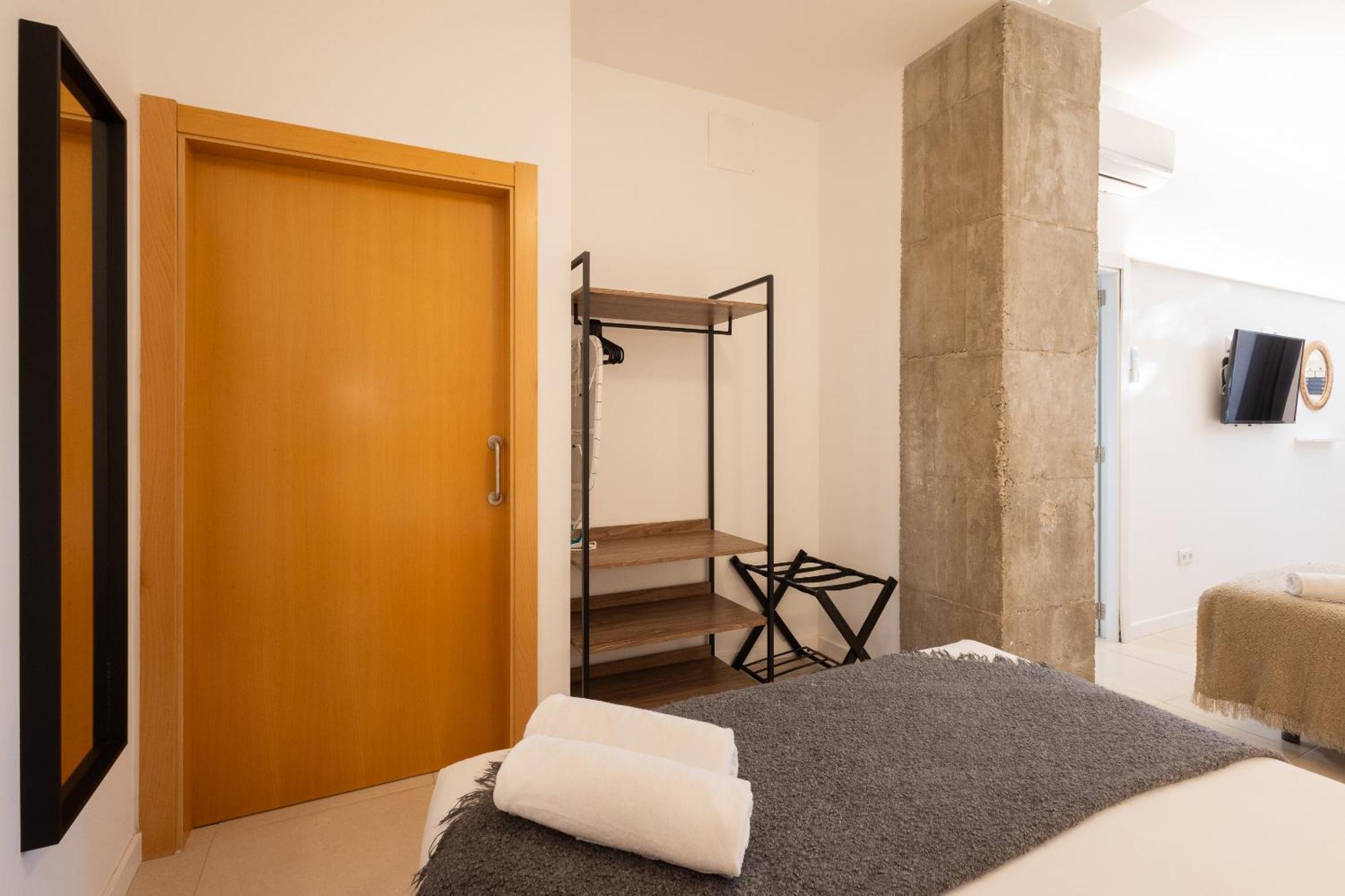 Florit Flats - The Pitiusas Apartamento