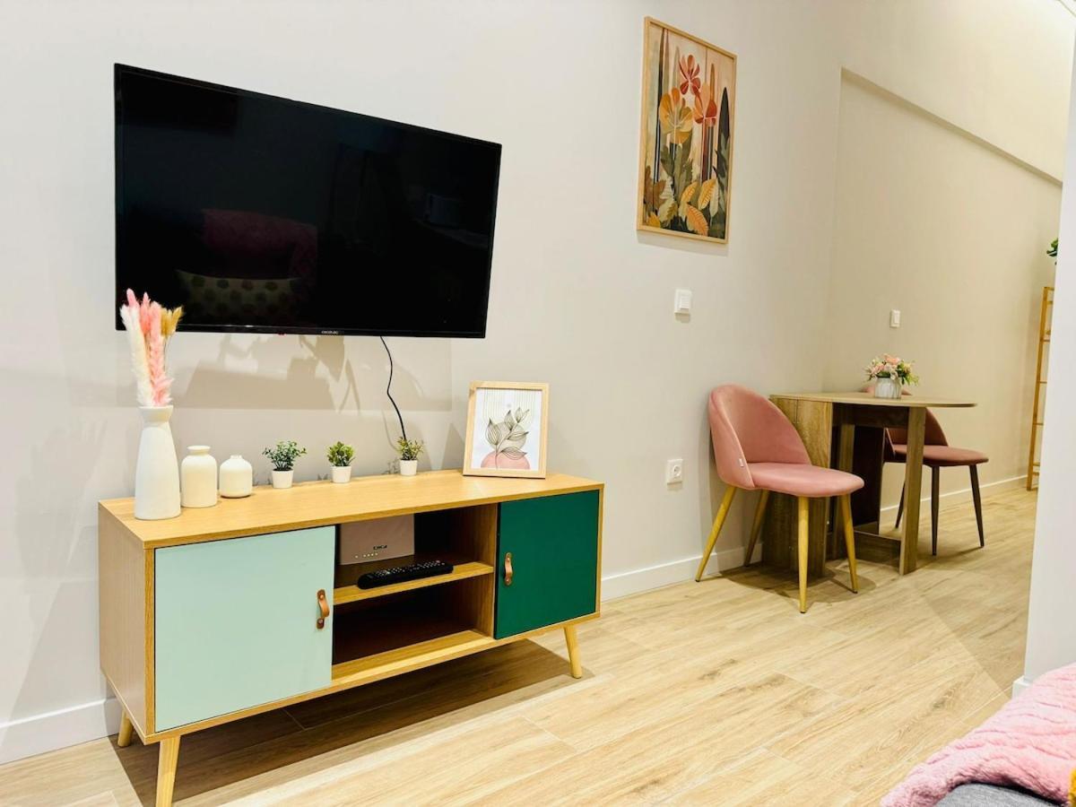 Cozy & Stylish Flat Close To Center Apartment *