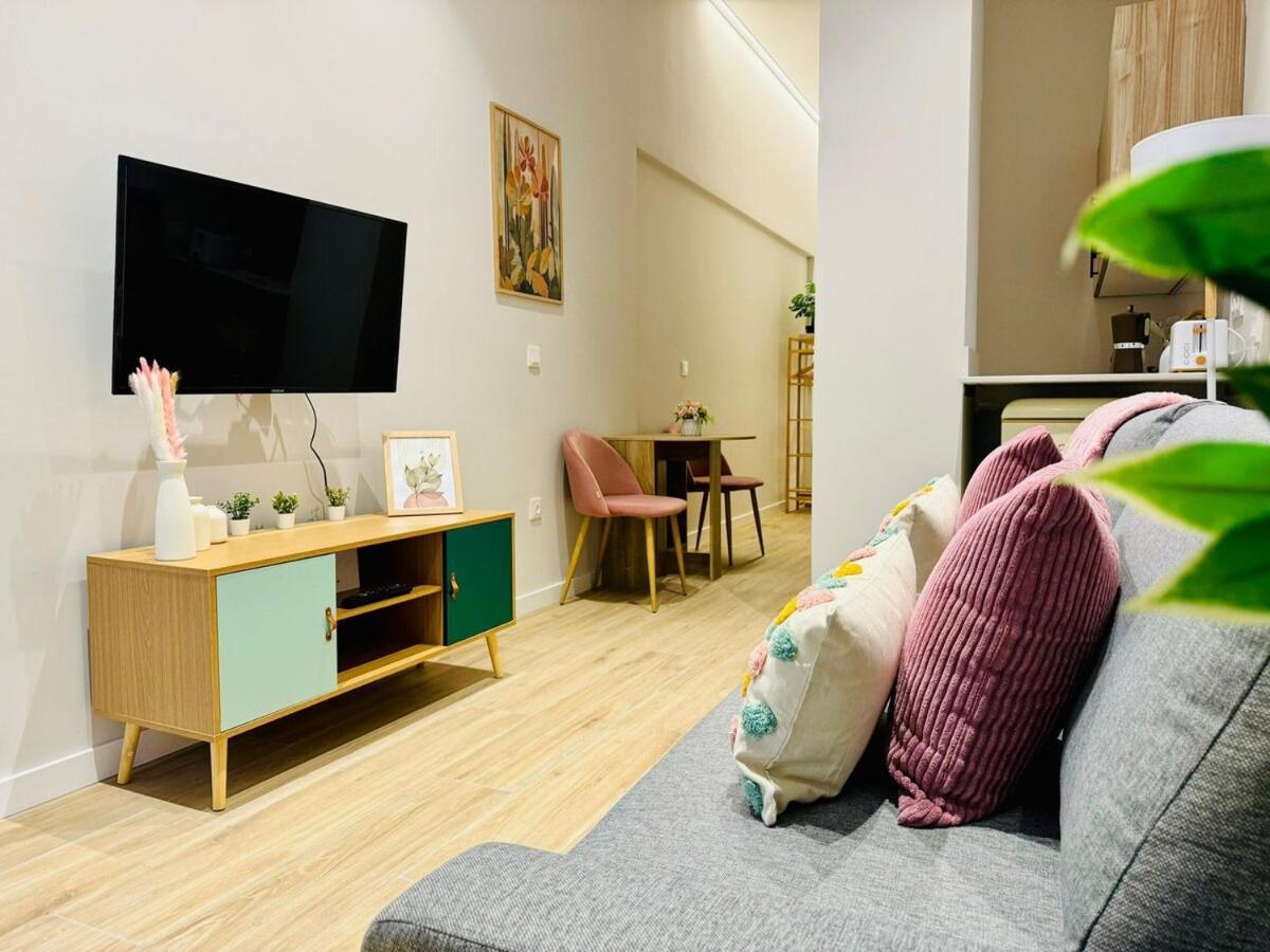 Cozy & Stylish Flat Close To Center Apartment *