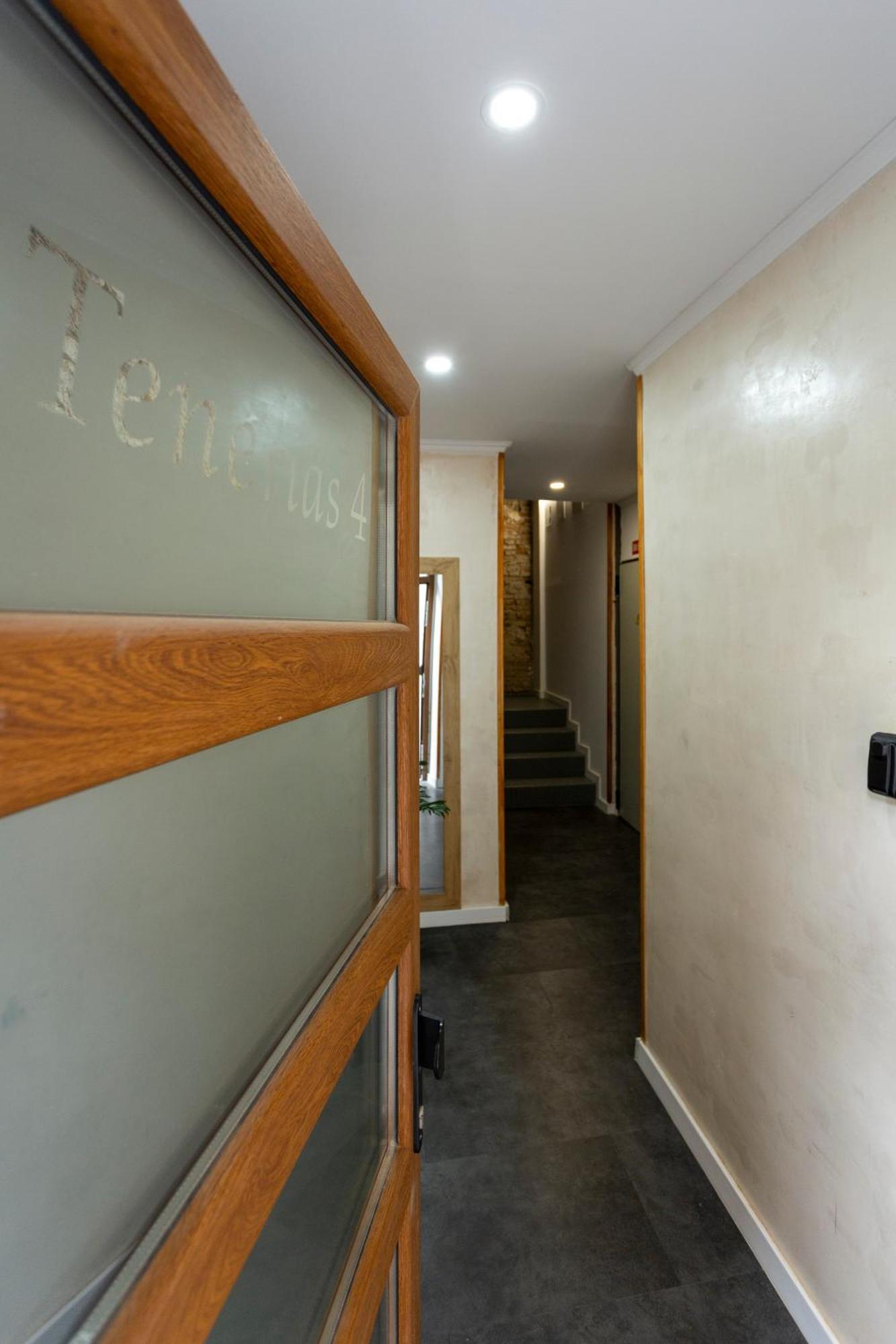 Apartamento El Carmen Valencia, Estudio Con Terraza *
