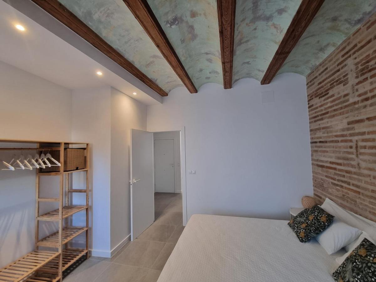 Centrica Y Encantadora Vivienda. Valencia