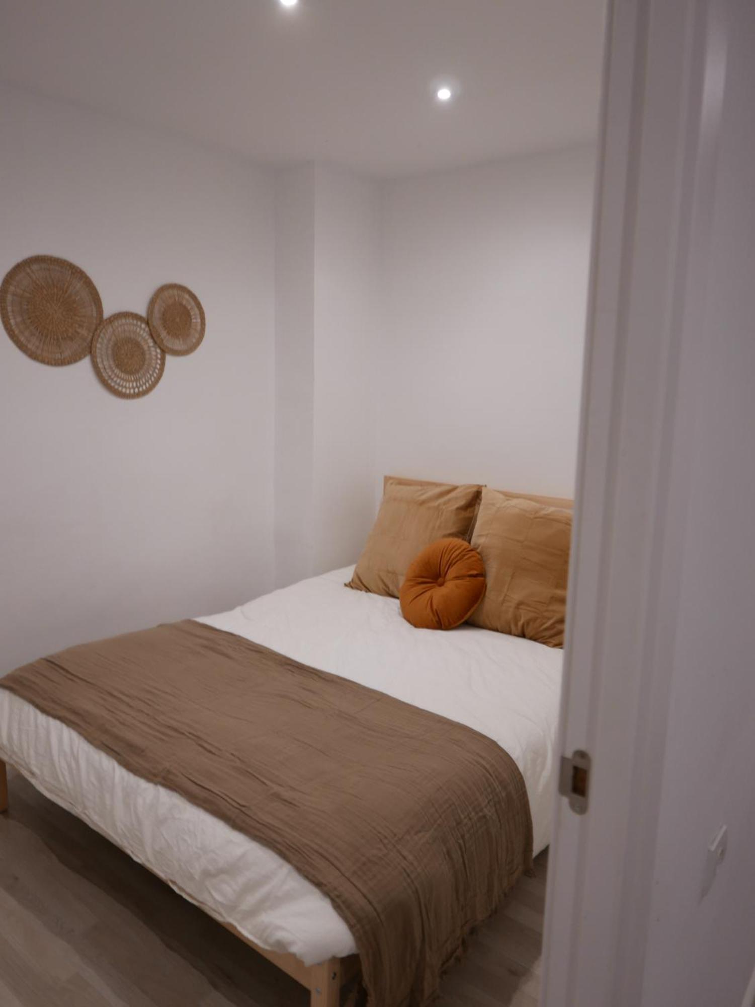 Familias Y Grupos Muy Grande En El Centro De Apartamento Valencia