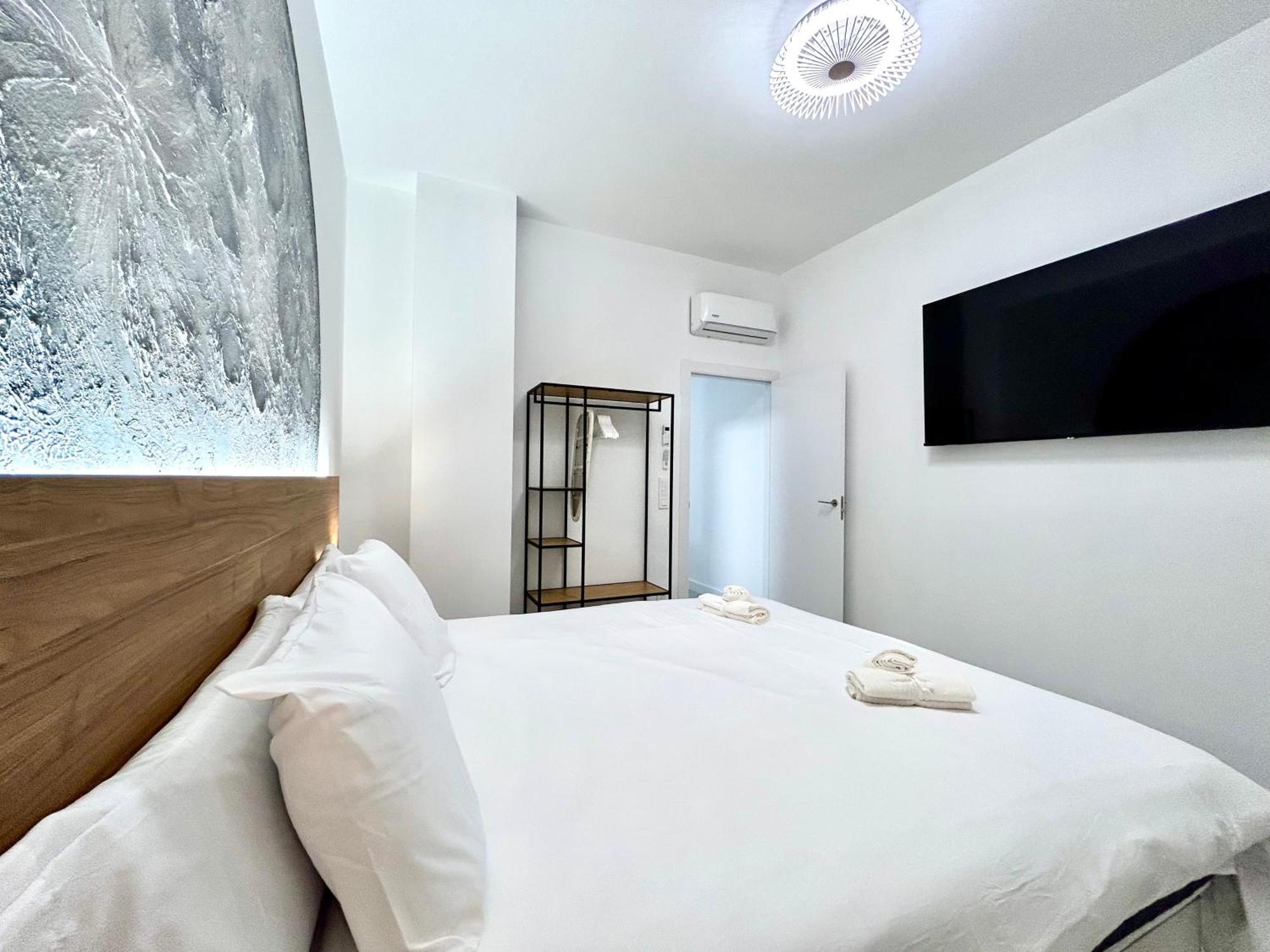 Getaway - Jacuzzi, Space & Comfort Apartment *