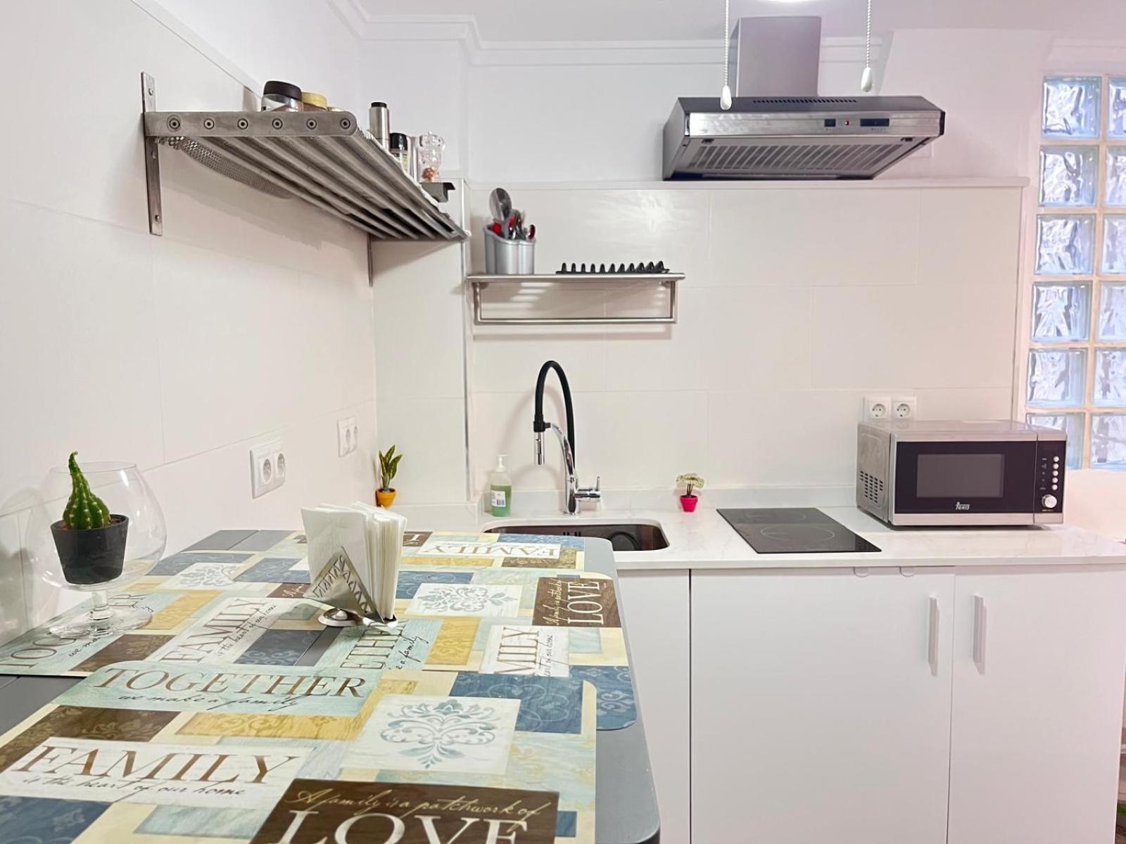 Gypsy Budget Shared Flat Habitación en casa particular Valencia