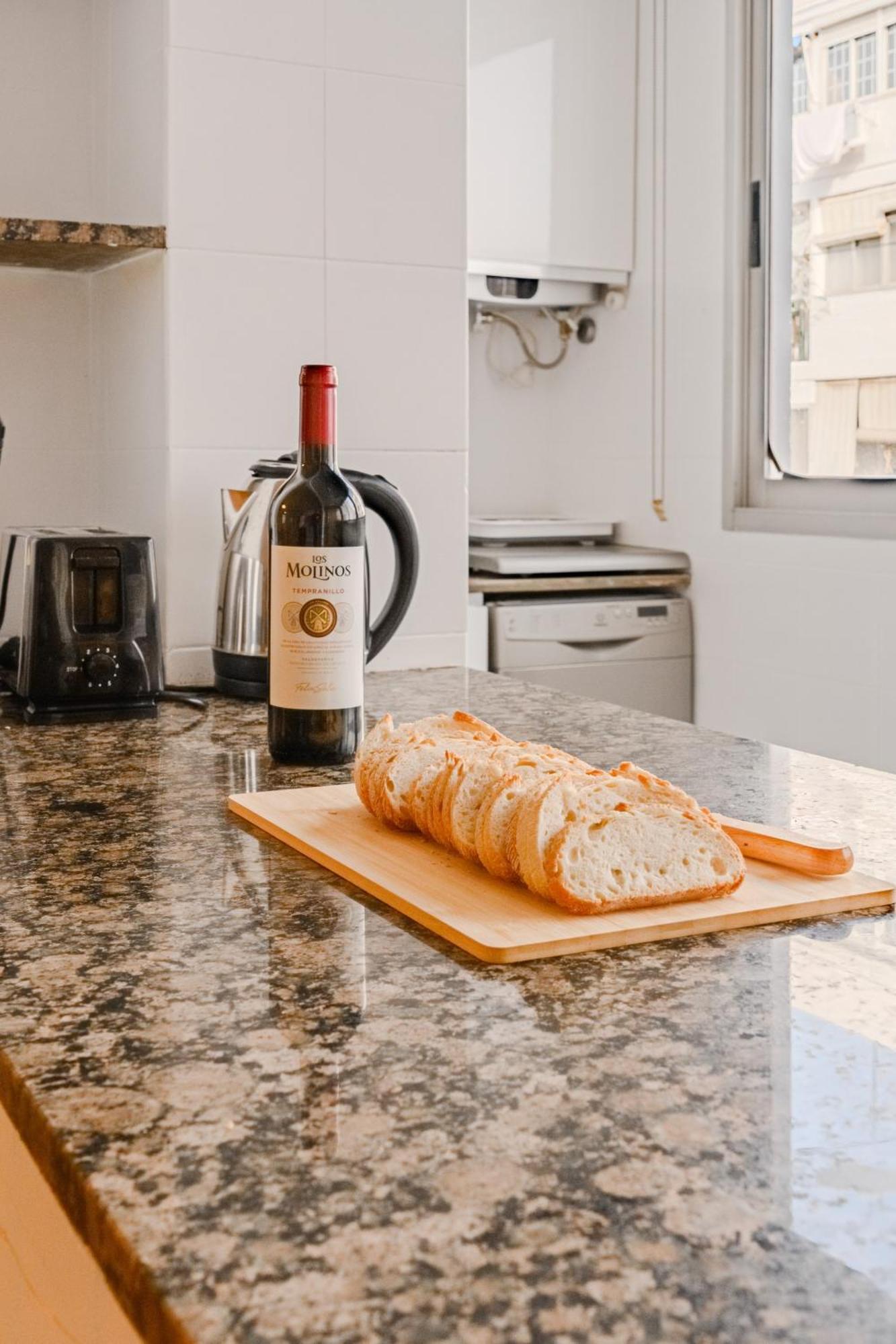 Cabanal House - 10 Min To Ocean , Fastwifi , Smarttv, Ac Apartamento Valencia