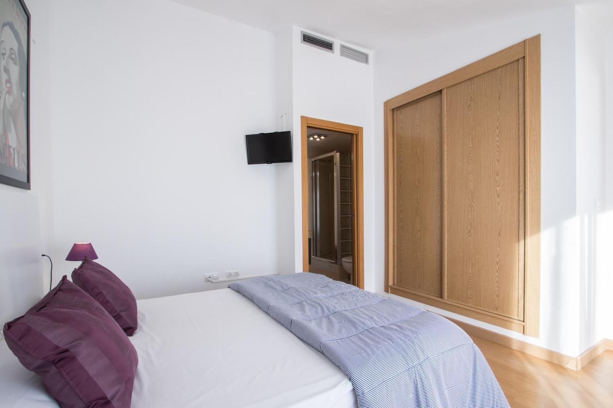 Flatsforyou Port Attic Apartment