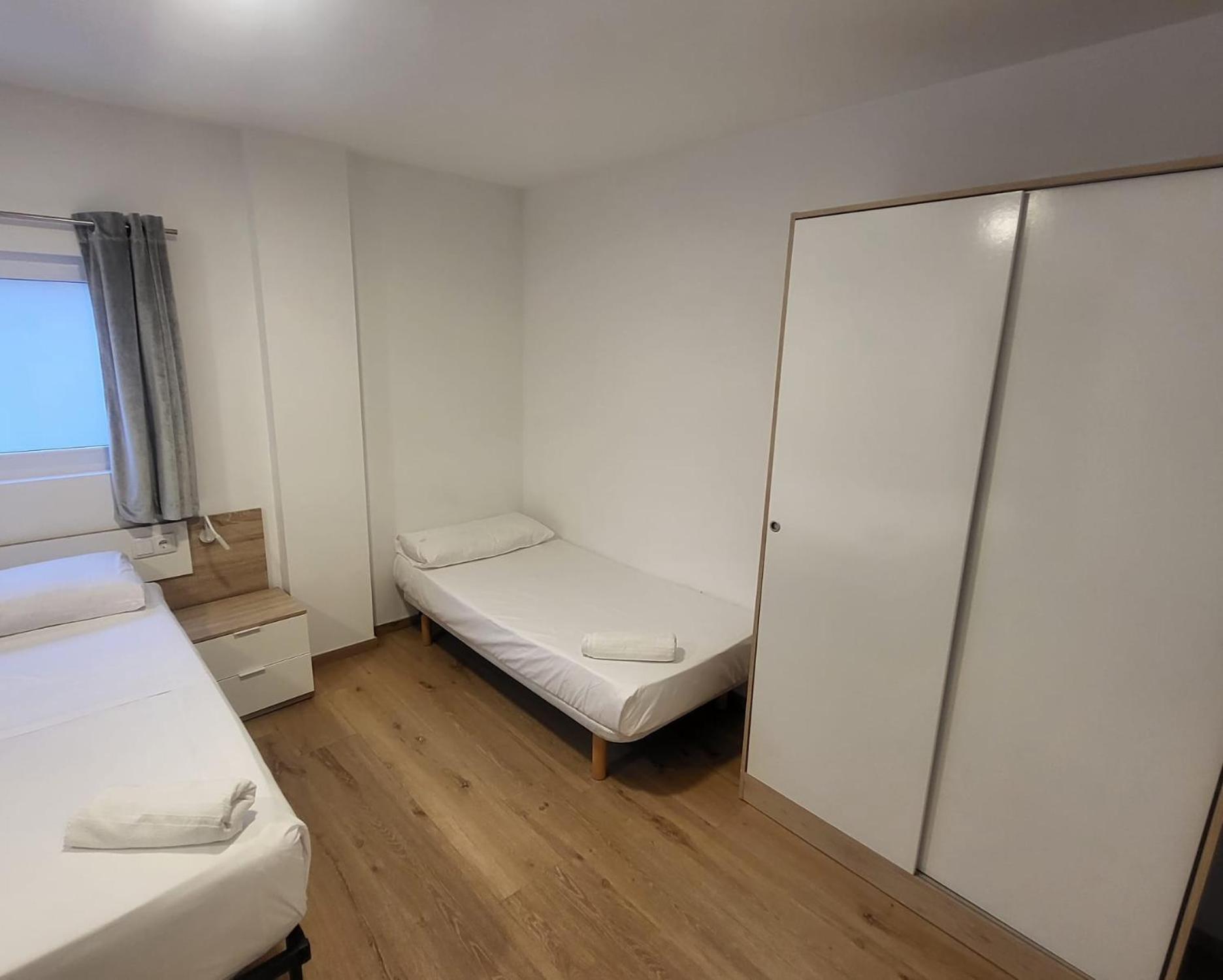 & Arts Hostal