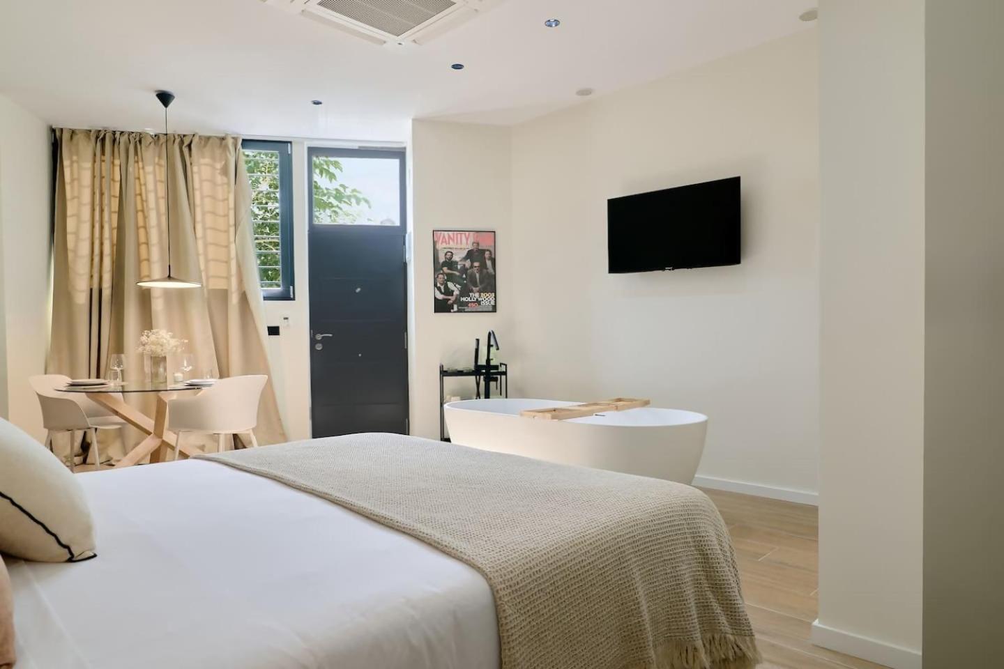 Romantic N2 Oceanografico Virkin Apartment *