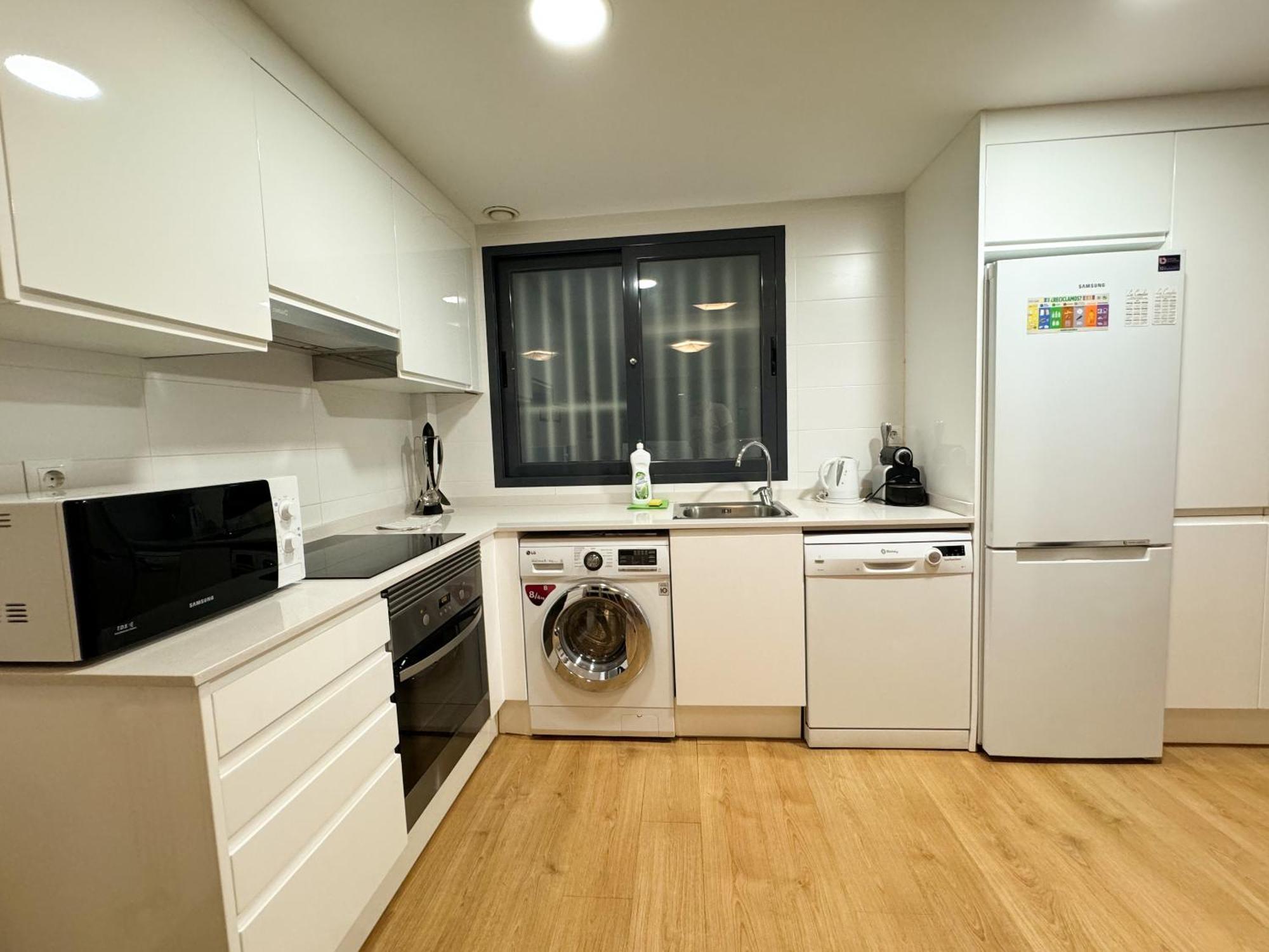 Luxury, Design, Relax, In Historical Street Lift Apartamento