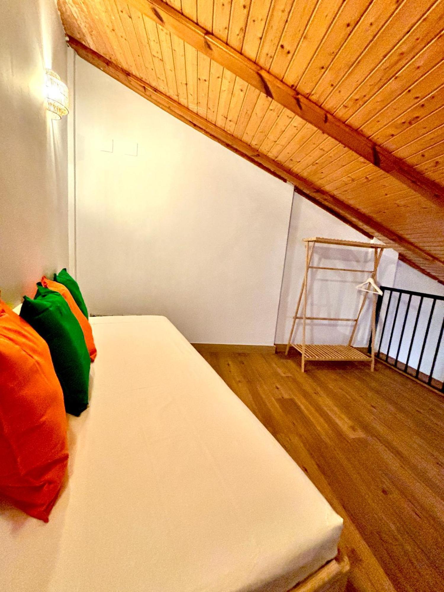La Lonja De La Seda Apartamento *