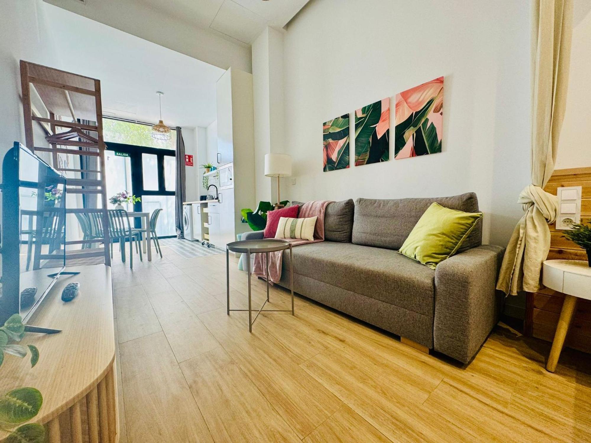 & Cozy Flat Close The