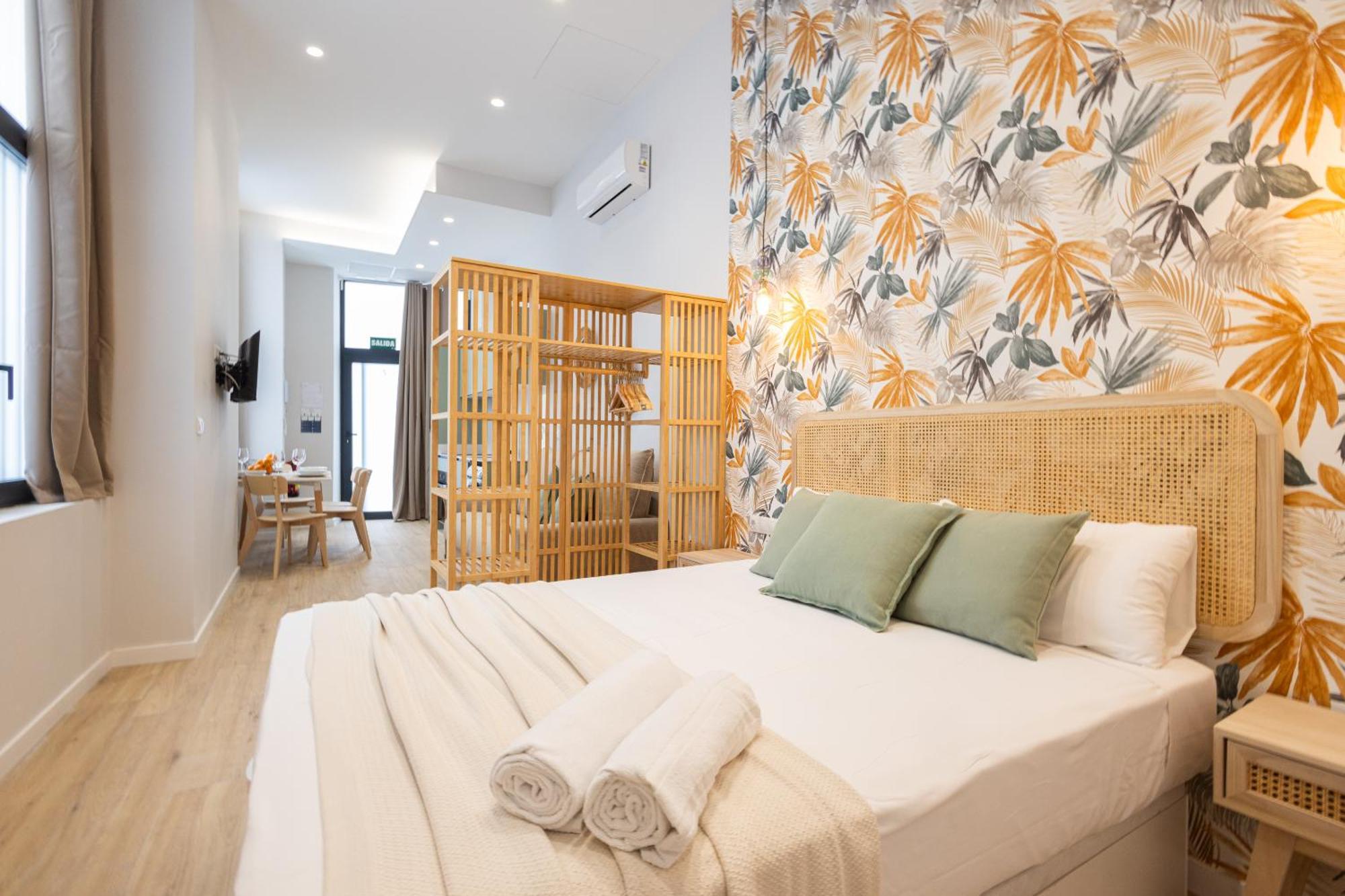 Florit Flats - The Trafalgar Apartment Valencia